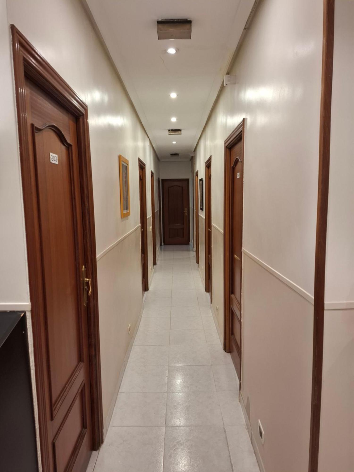 Hostal Villamanez Мадрид Экстерьер фото